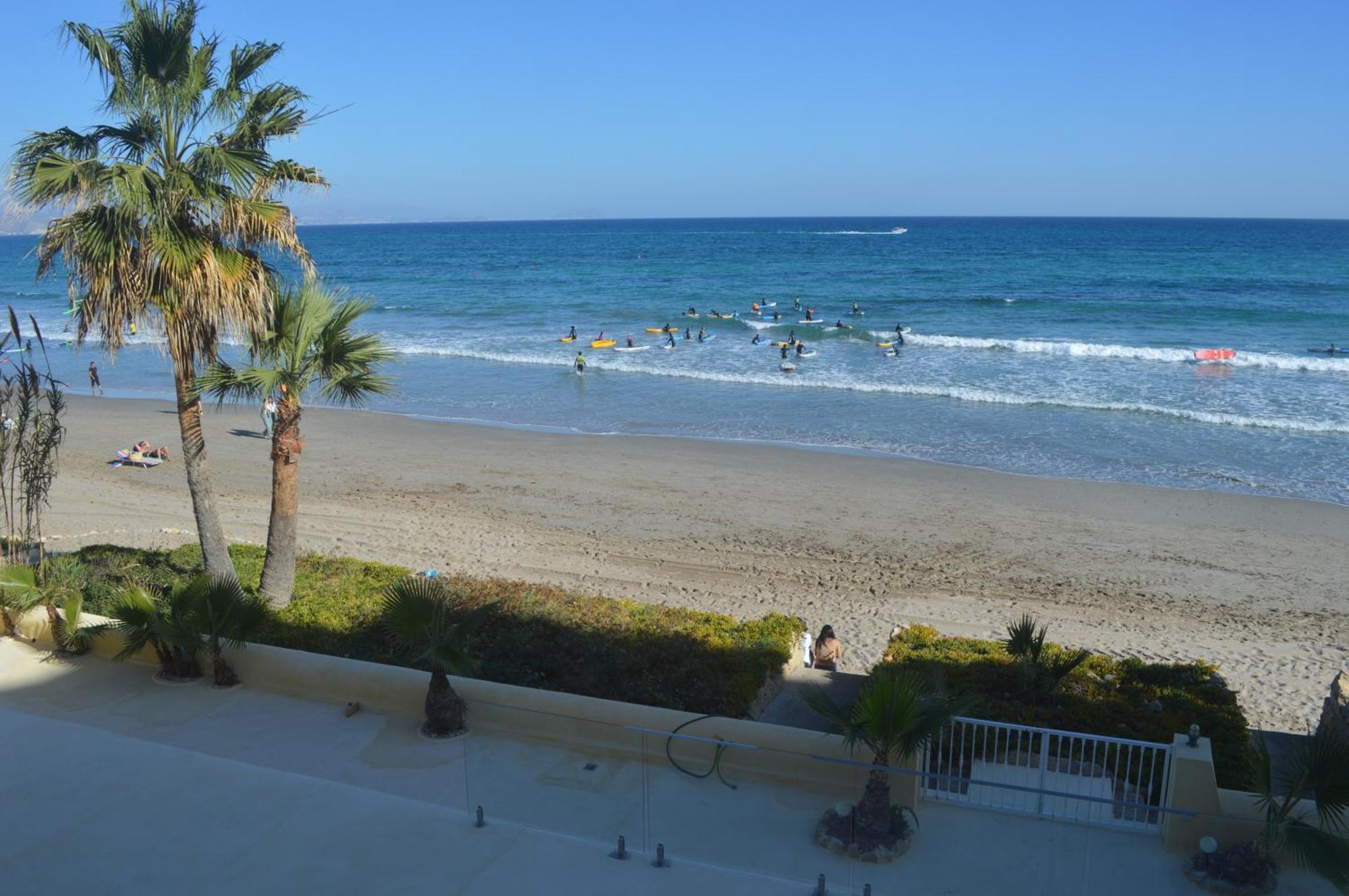Maravilloso Apartamento Amanecer Cabo A Pie De Playa Y Mar En Chalet Roquetes Alicante Dış mekan fotoğraf