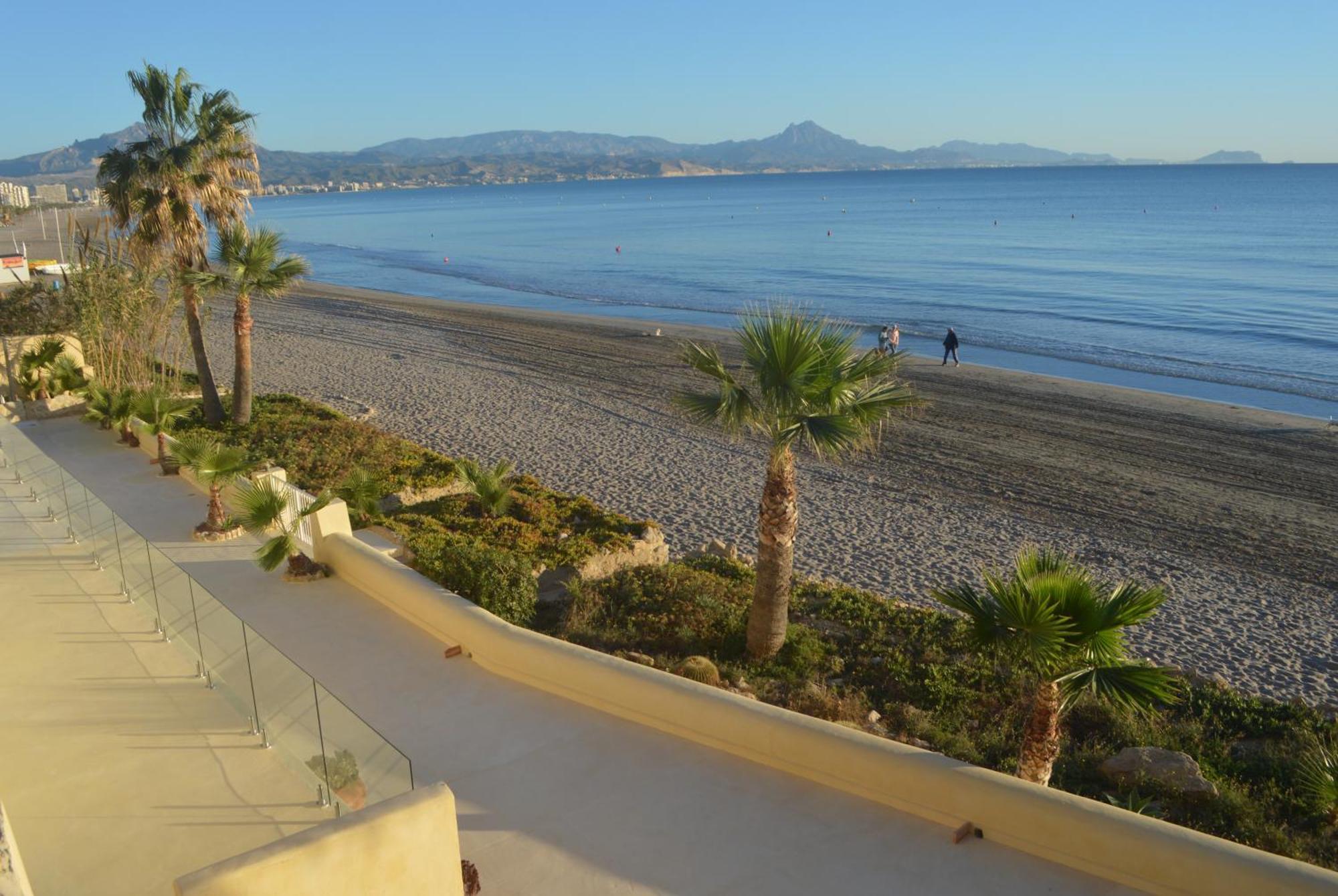 Maravilloso Apartamento Amanecer Cabo A Pie De Playa Y Mar En Chalet Roquetes Alicante Dış mekan fotoğraf